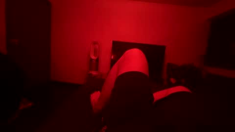 Snapshot of 010_uwu chatting on 07-14-26, 11:49 010_uwu online show from 07-14-26, 11:49