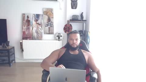 Kingsley online show from 06-18-26, 09:14