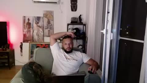 Kingsley online show from 07-01-26, 01:40