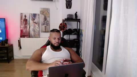 Kingsley online show from 07-08-26, 01:54