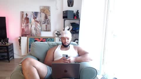 Kingsley online show from 07-30-26, 03:11