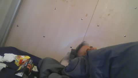 Snapshot of 0luvmonkey chatting on 10-11-25, 07:51 0luvmonkey online show from 10-11-25, 07:51