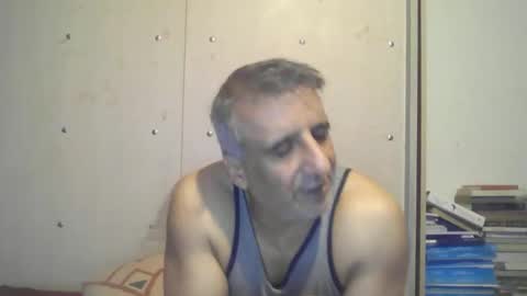 Snapshot of 0luvmonkey chatting on 12-20-25, 12:07 0luvmonkey online show from 12-20-25, 12:07