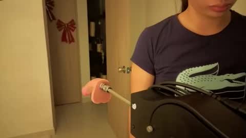 Snapshot of 0ne_of_0ne chatting on 11-26-25, 11:17 Steven e online show from 11-26-25, 11:17