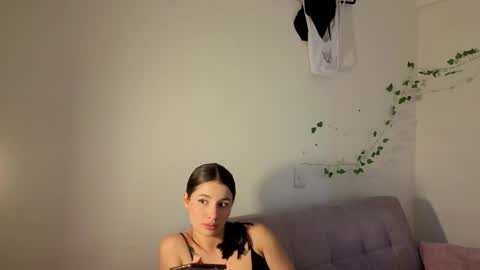 Snapshot of 0ne_of_0ne chatting on 01-12-26, 12:16 Steven e online show from 01-12-26, 12:16