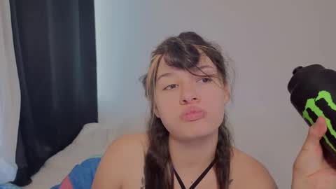 Snapshot of 0ne_of_0ne chatting on 02-24-26, 09:13 Steven e online show from 02-24-26, 09:13