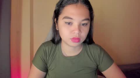 0wwlo0k online show from 10-13-25, 05:51