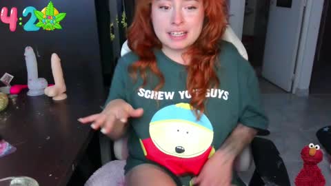 Snapshot of 111lucygrim111 chatting on 12-24-24, 01:27 111lucygrim111 online show from 12-24-24, 01:27