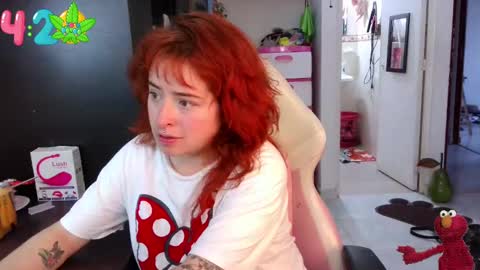 Snapshot of 111lucygrim111 chatting on 12-31-24, 10:56 111lucygrim111 online show from 12-31-24, 10:56