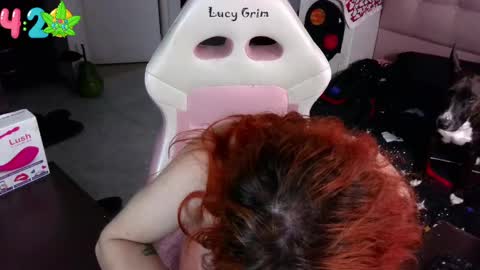 Snapshot of 111lucygrim111 chatting on 01-25-25, 01:54 111lucygrim111 online show from 01-25-25, 01:54