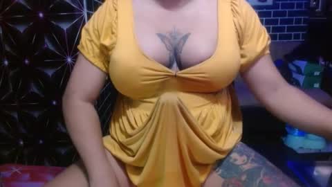 Snapshot of 11inchmonstercock4u chatting on 05-19-26, 01:56 i am trixie im Your Selfsucking Mistress online show from 05-19-26, 01:56