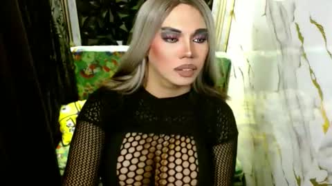 Snapshot of 11inchsinglecious chatting on 02-05-26, 06:07 HUGECOCK online show from 02-05-26, 06:07