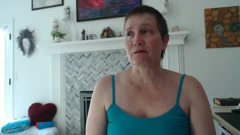 Snapshot of 11willowandjohn11 chatting on 05-29-26, 06:17 Aurora Willows online show from 05-29-26, 06:17