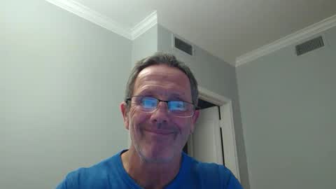 Snapshot of 13glanmorfa chatting on 04-21-26, 01:42 13glanmorfa online show from 04-21-26, 01:42