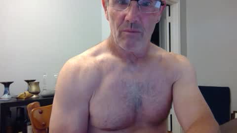 Snapshot of 13glanmorfa chatting on 05-21-26, 01:51 13glanmorfa online show from 05-21-26, 01:51