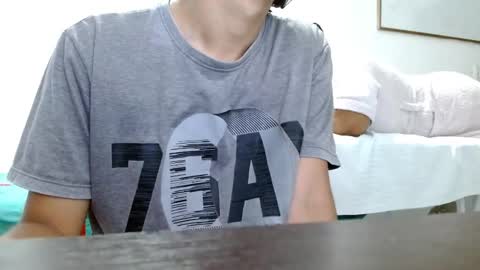 18and45couple online show from 05-04-26, 02:18