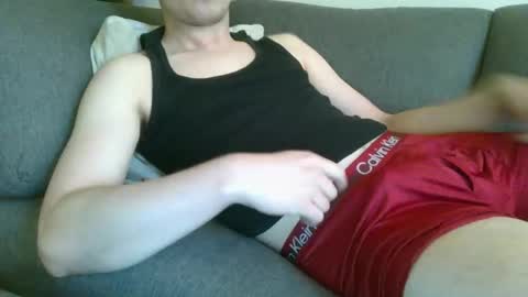 18chillin online show from 11-03-25, 09:38