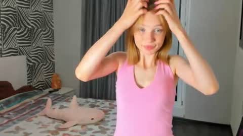 Kira online show from 07-20-26, 07:38