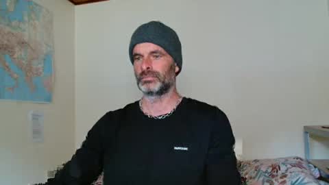 Snapshot of 19djulia chatting on 02-24-25, 12:26 djulia online show from 02-24-25, 12:26