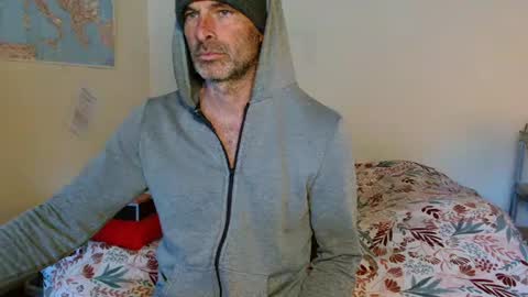 Snapshot of 19djulia chatting on 03-11-25, 07:58 djulia online show from 03-11-25, 07:58