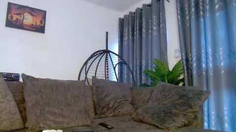 Snapshot of 1_beckah chatting on 05-14-26, 06:53 beckah online show from 05-14-26, 06:53