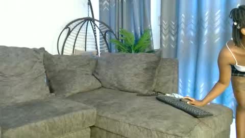 Snapshot of 1_beckah chatting on 05-28-26, 06:43 beckah online show from 05-28-26, 06:43