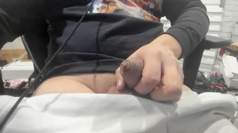 Snapshot of 1bigloadasian chatting on 11-12-25, 02:12 1bigloadasian online show from 11-12-25, 02:12