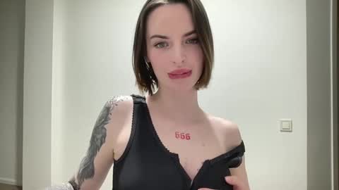 DOVE online show from 11-11-25, 09:59