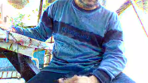 Snapshot of 1guido chatting on 05-03-26, 12:33 Guido online show from 05-03-26, 12:33