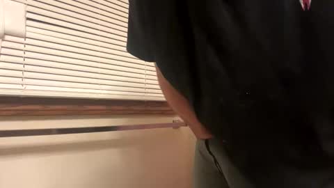 Snapshot of 1hunglo412 chatting on 12-21-25, 11:28 1hunglo412 online show from 12-21-25, 11:28