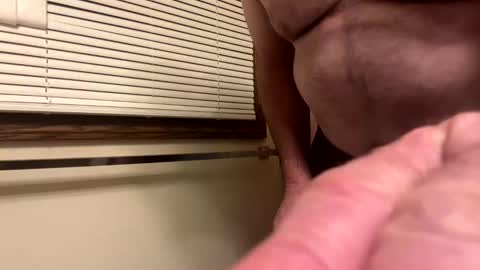 Snapshot of 1hunglo412 chatting on 01-05-26, 05:27 1hunglo412 online show from 01-05-26, 05:27