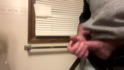 Snapshot of 1hunglo412 chatting on 01-16-26, 11:14 1hunglo412 online show from 01-16-26, 11:14