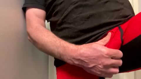 Snapshot of 1hunglo412 chatting on 02-18-26, 11:50 1hunglo412 online show from 02-18-26, 11:50