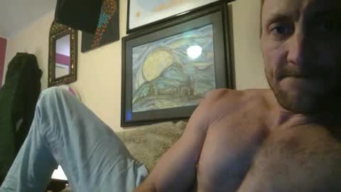 1knightluver69 online show from 11-10-25, 04:22