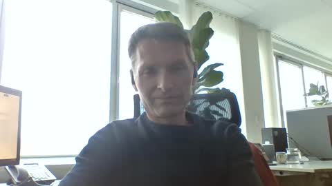 Snapshot of 1kratsezivi chatting on 01-17-25, 01:35 1kratsezivi online show from 01-17-25, 01:35
