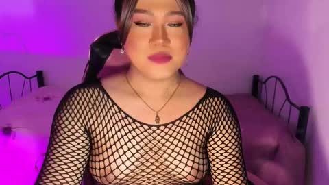 1lovelymess online show from 10-23-25, 04:12