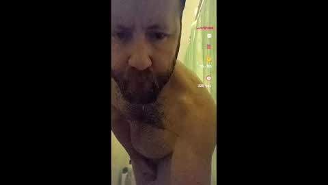 Snapshot of 1machine1guy chatting on 02-11-26, 01:05 Clay online show from 02-11-26, 01:05