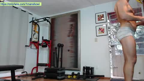 Snapshot of 1manshow11 chatting on 04-22-26, 07:48 1manshow11 online show from 04-22-26, 07:48