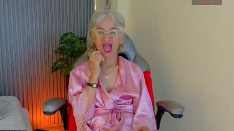 Miss Monserrate online show from 07-02-26, 02:01