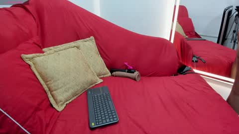 Luisa online show from 01-18-25, 10:39