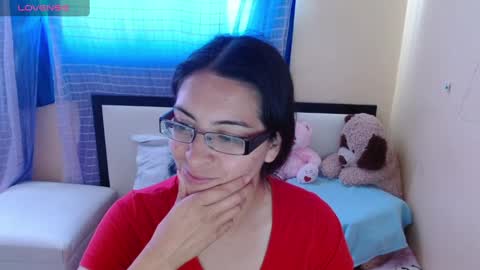 Snapshot of 1sasha_grey__1 chatting on 12-09-24, 06:35 paola online show from 12-09-24, 06:35