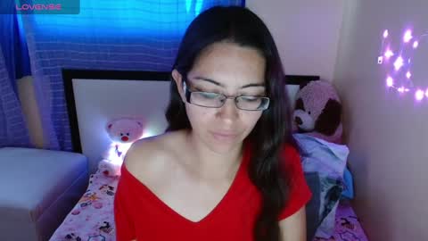 Snapshot of 1sasha_grey__1 chatting on 12-10-24, 11:40 paola online show from 12-10-24, 11:40