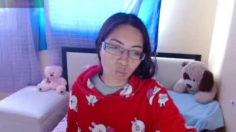 Snapshot of 1sasha_grey__1 chatting on 12-12-24, 06:53 paola online show from 12-12-24, 06:53