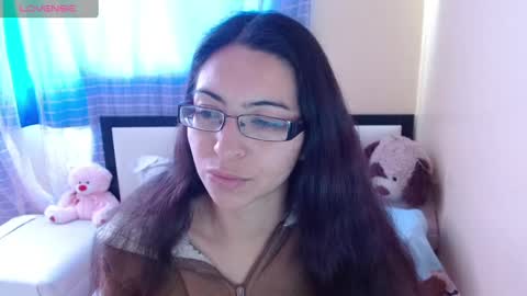 Snapshot of 1sasha_grey__1 chatting on 01-23-25, 09:50 paola online show from 01-23-25, 09:50