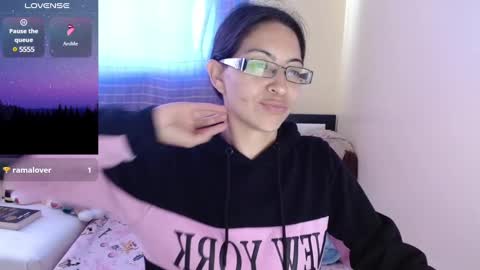 Snapshot of 1sasha_grey__1 chatting on 02-05-25, 10:12 paola online show from 02-05-25, 10:12
