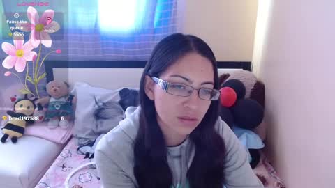 Snapshot of 1sasha_grey__1 chatting on 02-27-25, 11:26 paola online show from 02-27-25, 11:26