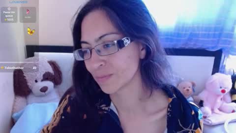 Snapshot of 1sasha_grey__1 chatting on 03-11-25, 09:59 paola online show from 03-11-25, 09:59