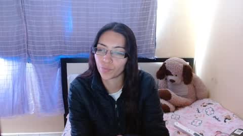 Snapshot of 1sasha_grey__1 chatting on 10-08-25, 07:11 paola online show from 10-08-25, 07:11
