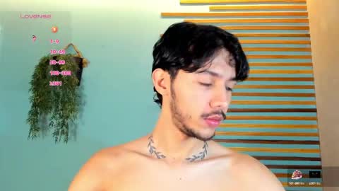 Sebastian online show from 09-08-25, 07:02