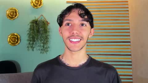 Sebastian online show from 10-16-25, 07:26